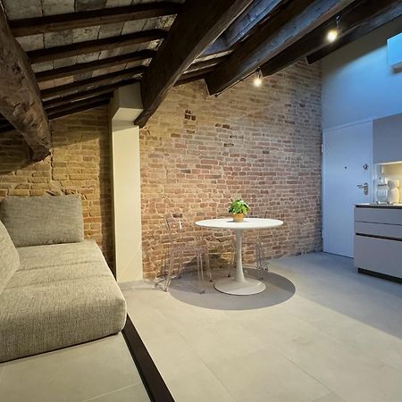 Noua Luxury Studio Apartments Ravenna Bagian luar foto