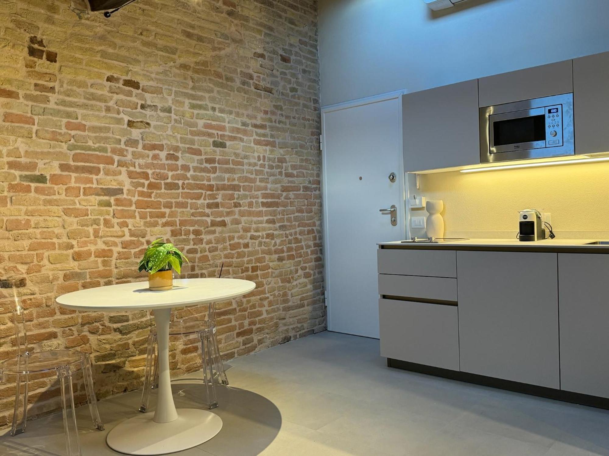 Noua Luxury Studio Apartments Ravenna Bagian luar foto