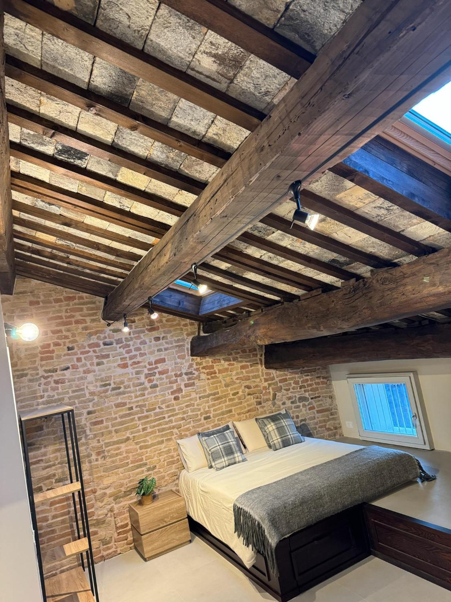 Noua Luxury Studio Apartments Ravenna Bagian luar foto