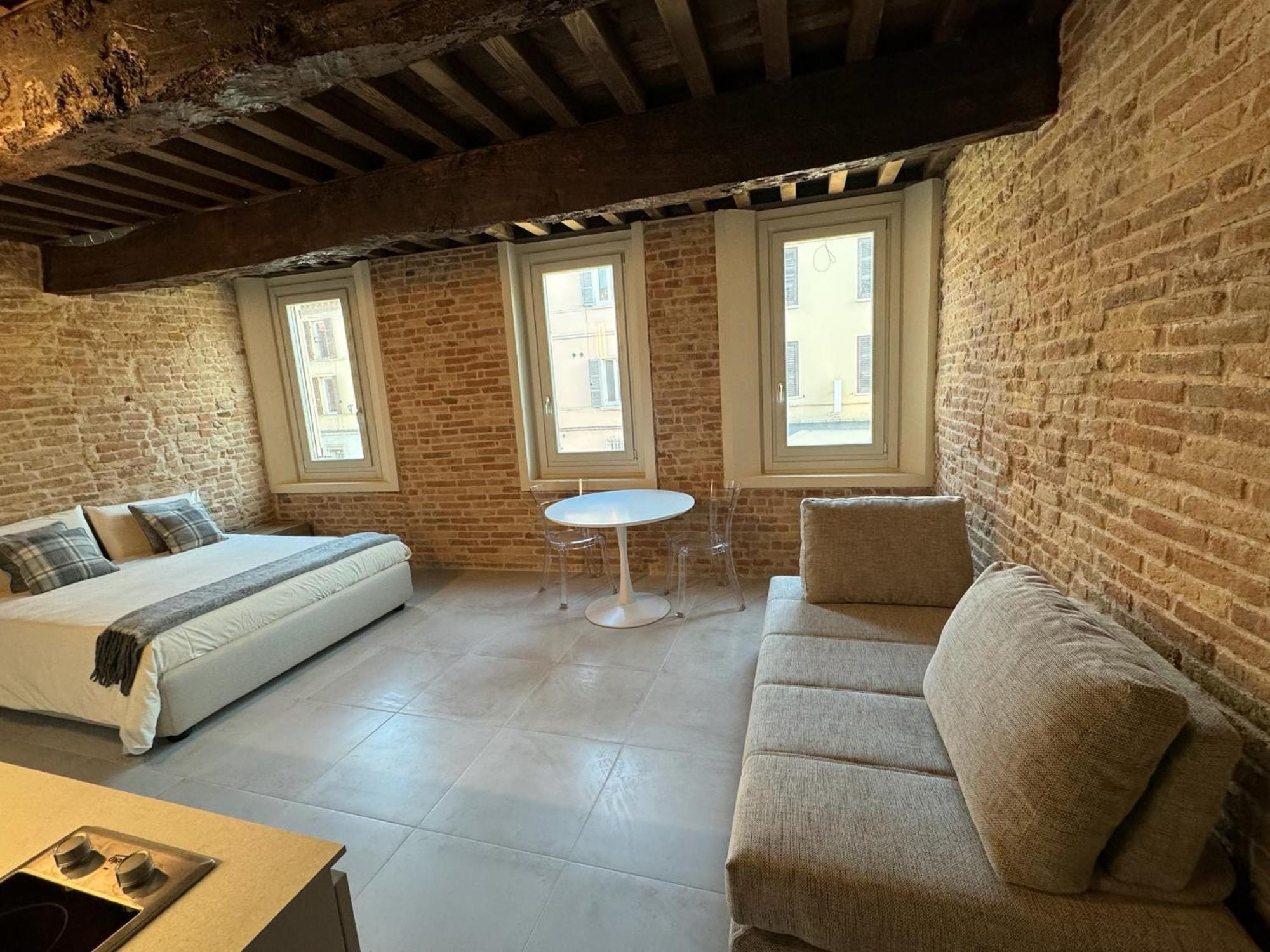 Noua Luxury Studio Apartments Ravenna Bagian luar foto