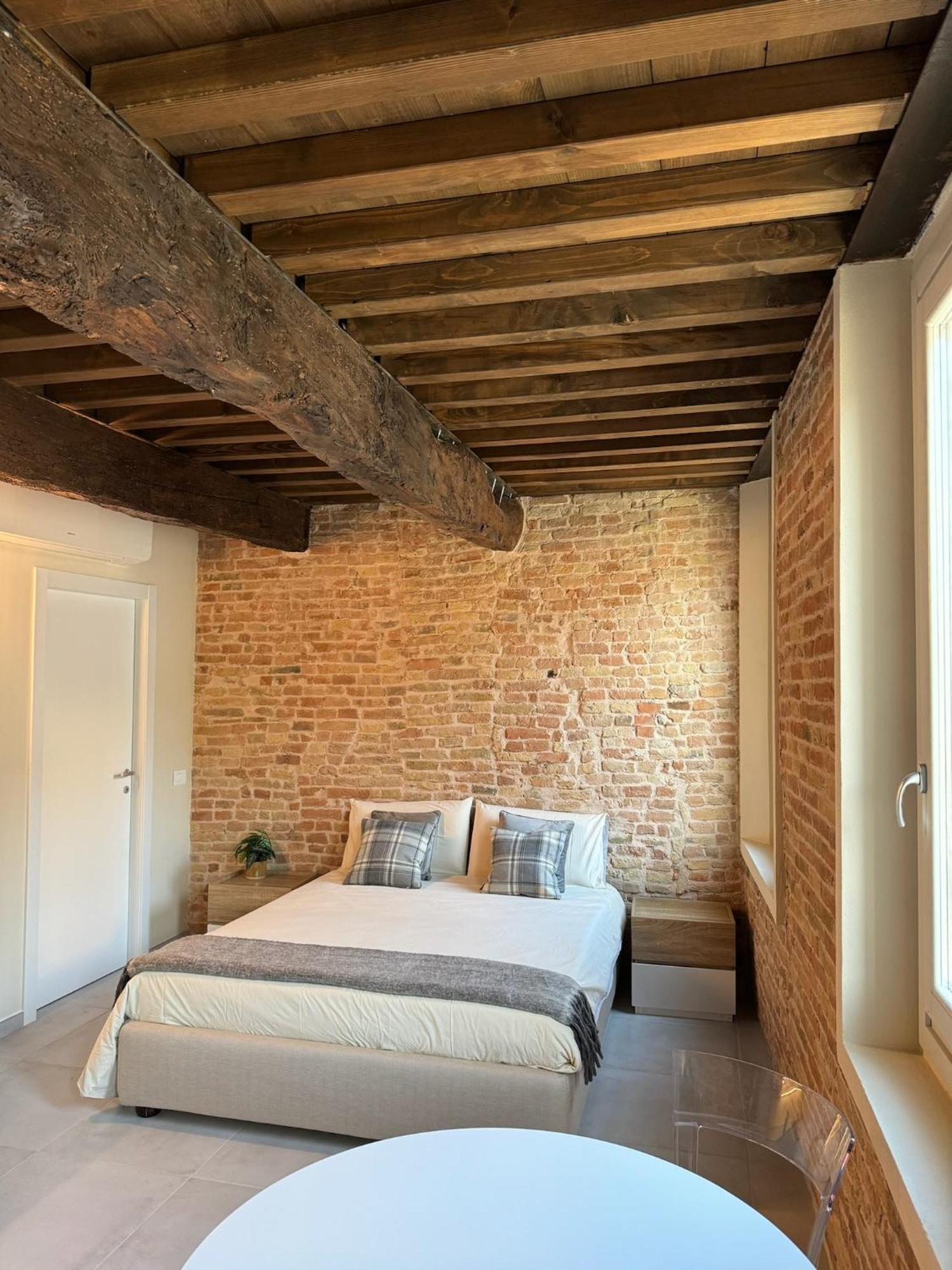 Noua Luxury Studio Apartments Ravenna Bagian luar foto