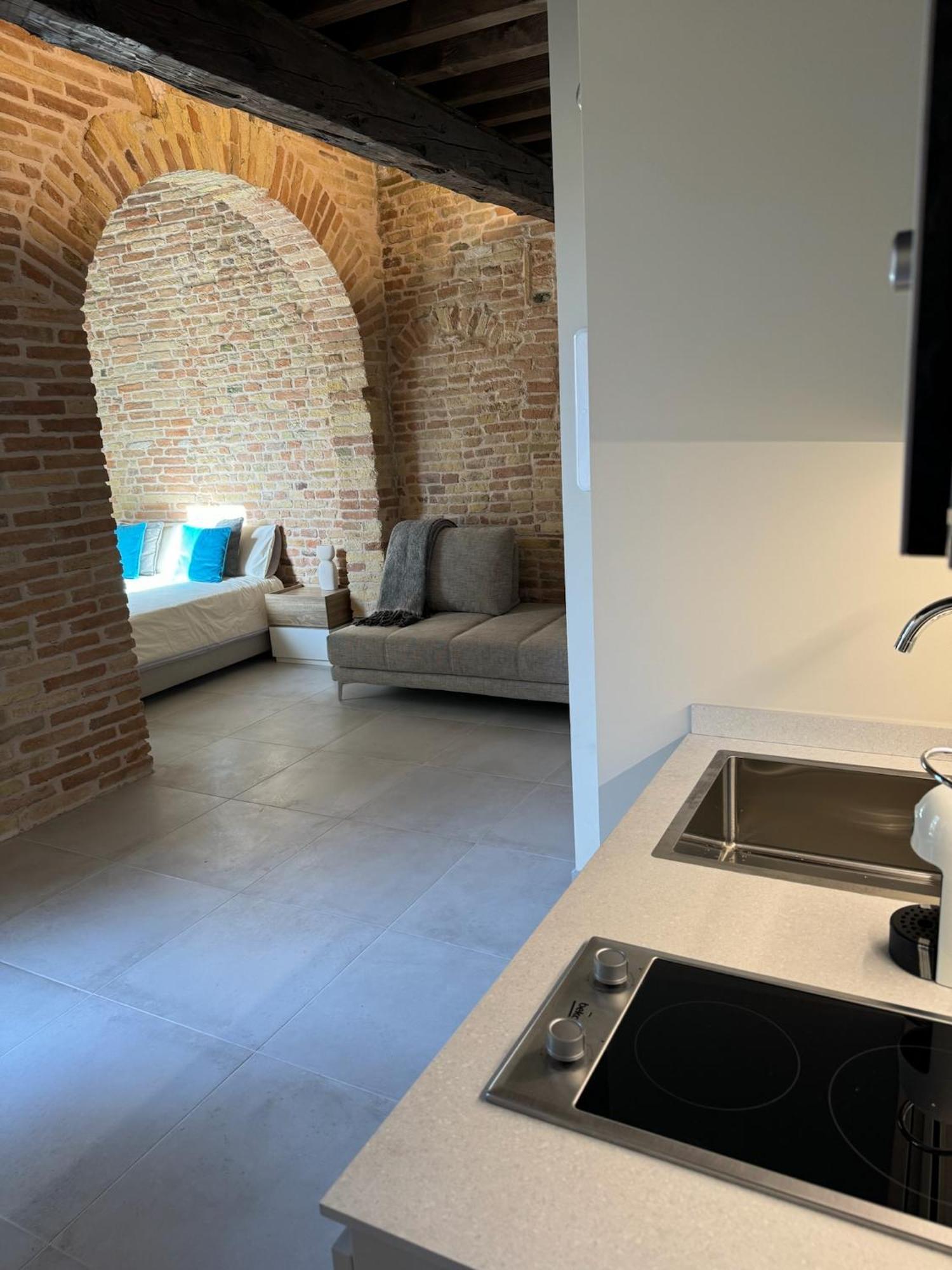 Noua Luxury Studio Apartments Ravenna Ruang foto