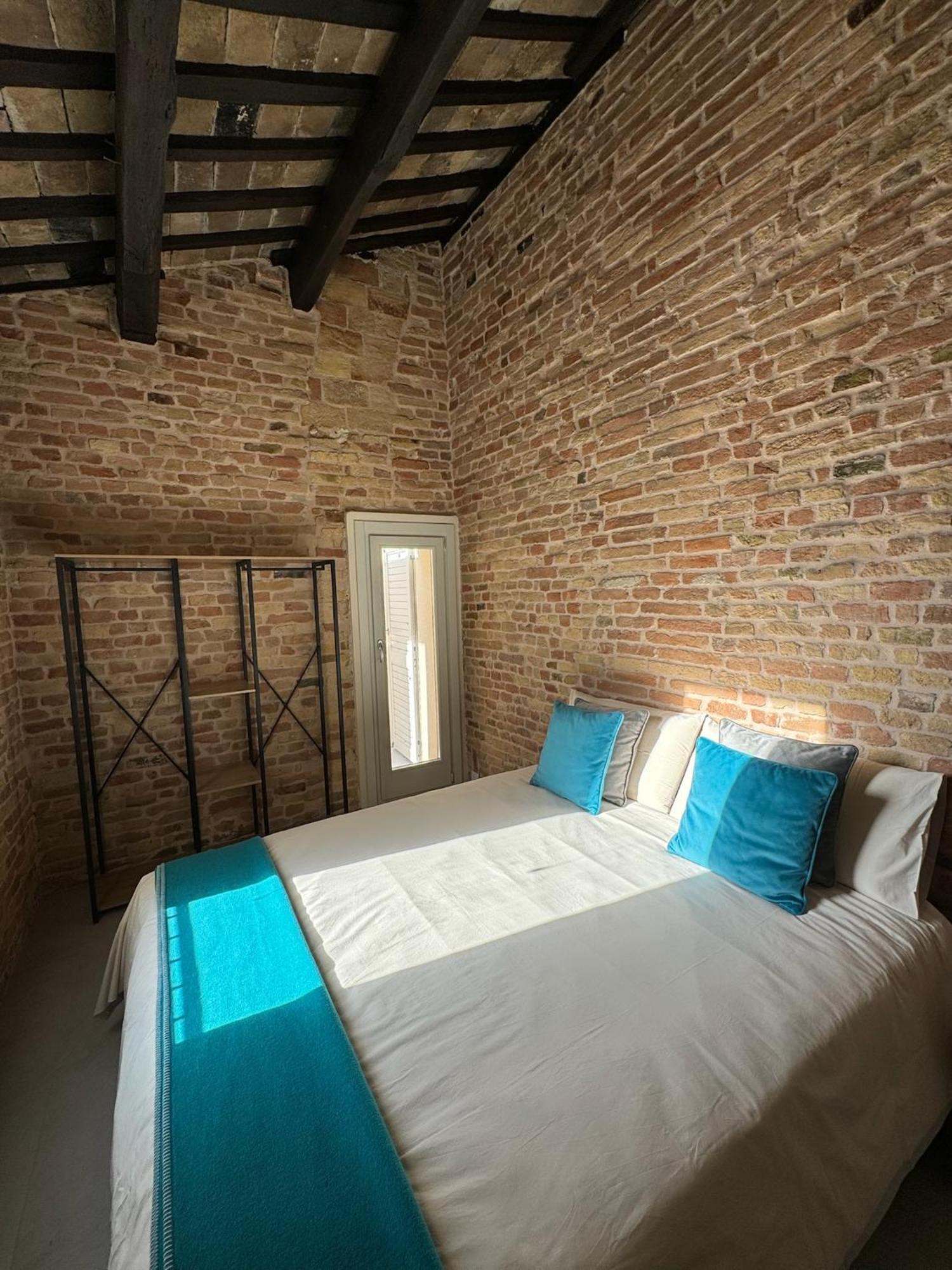 Noua Luxury Studio Apartments Ravenna Bagian luar foto